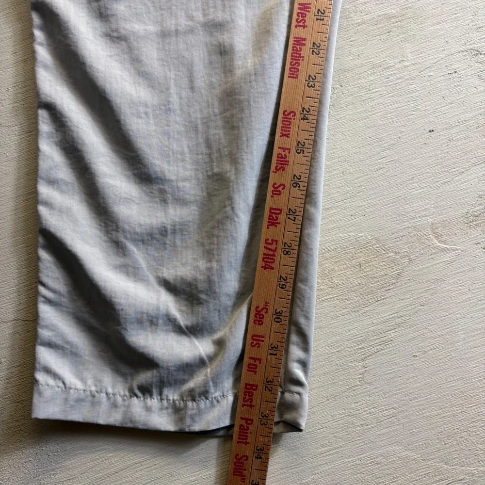 TravelSmith Mens 35x33 Large Long Pleated Nylon Pants Gray Elastic Waist Casual